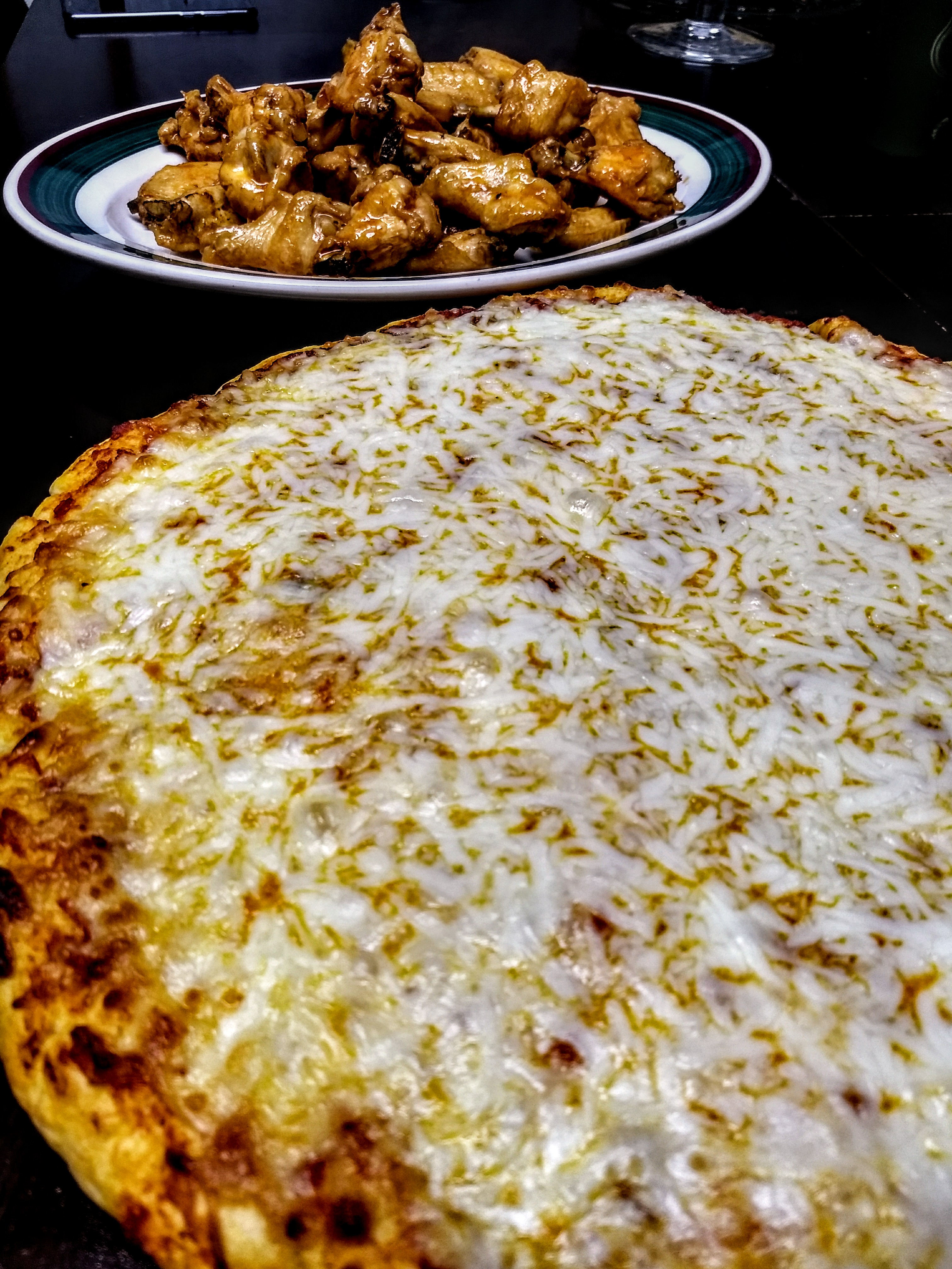 Terina’s Wings And Pizza